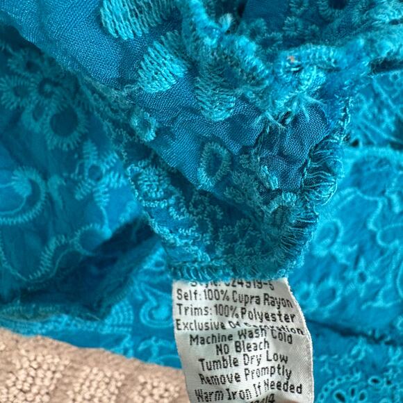 Johnny Was Sutera Tunic Top Embroidered Silk Blue Size XL - Picture 4 of 5